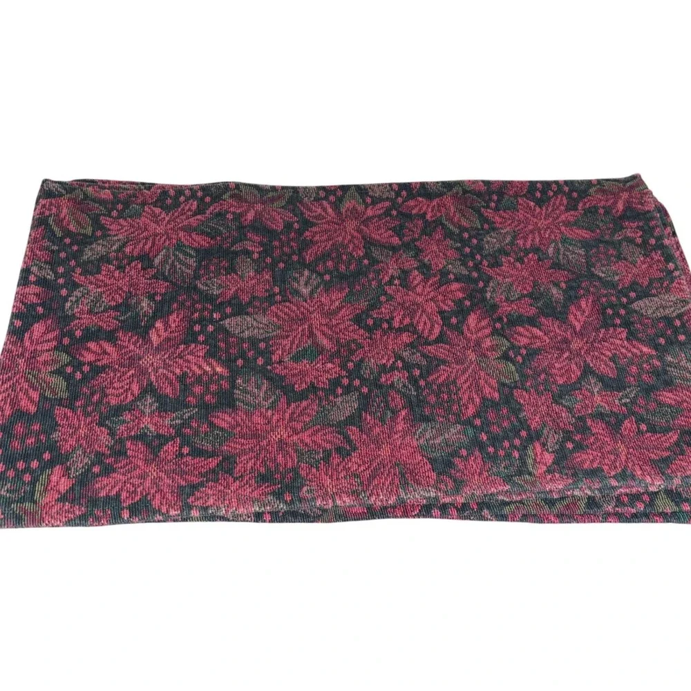 Vintage Christmas Poinsettia Woven Tapestry Placemats | Set of‎ 6 | 18x12